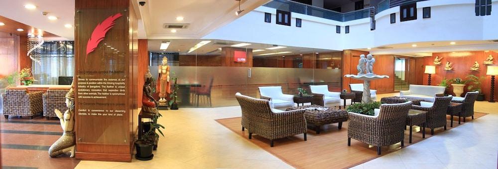 Shilton Royale Otel Bangalore Dış mekan fotoğraf